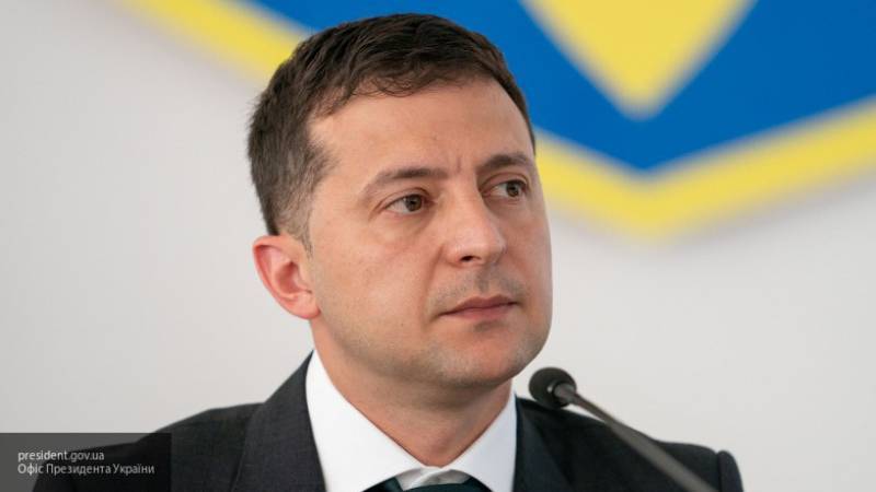 Депутаты Рады назвала Зеленского "перепуганным кроликом"