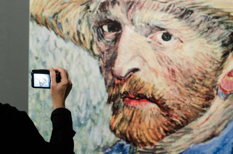 Москва онлайн покажет спектакль "Ван Гог. Любить то, что достойно"