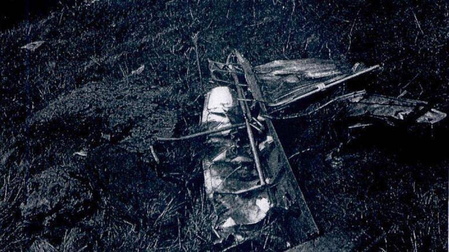 Туристы нашли в горах Красноярского края разбившийся 68 лет назад самолет