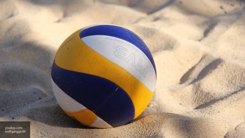 Полицейских в Анапе обвиняют в изнасиловании 17-летней волейболистки на пляже