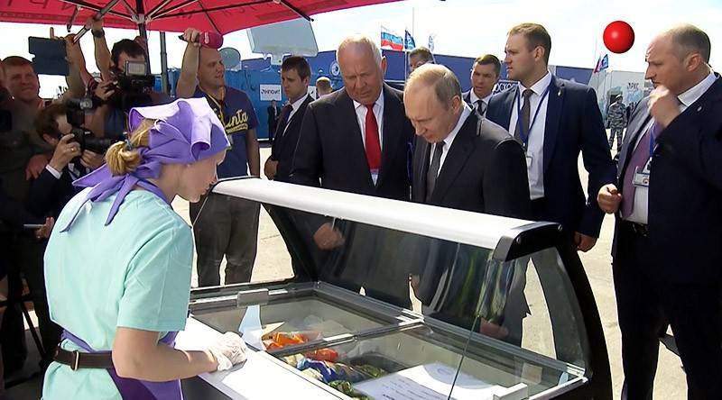 Мороженое Путина на МАКСе подорожало на 10 рублей