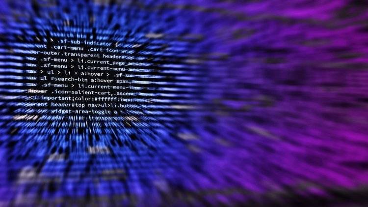 Устойчивый к кибератакам российский компьютер показали на МАКС-2019
