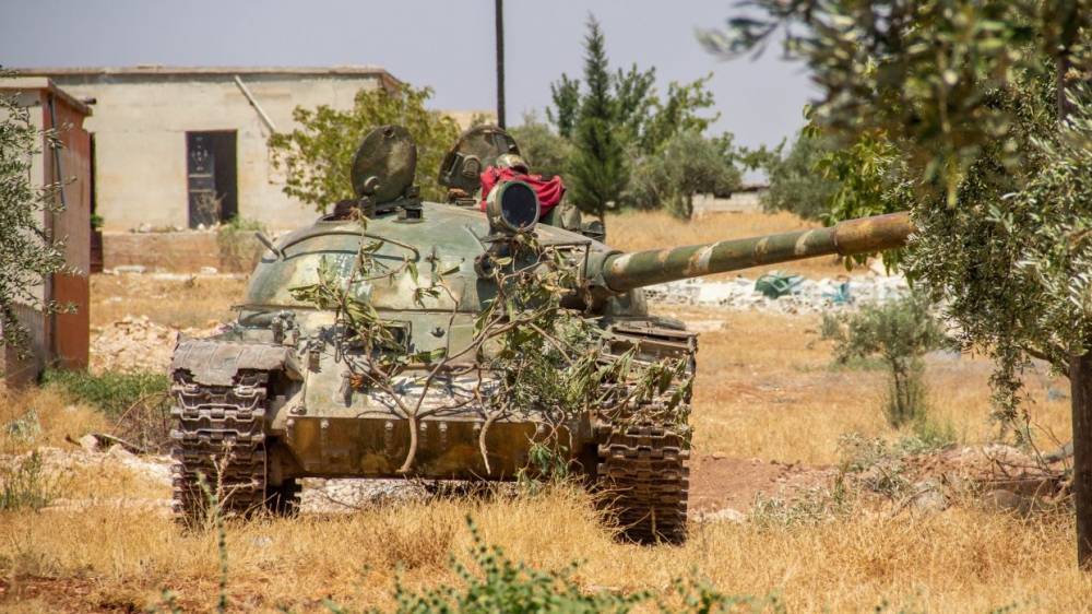 Сирийская армия усиливает военную операцию против боевиков в Латакии