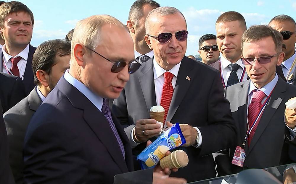 "За меня заплатишь?" Путин накормил Эрдогана мороженым