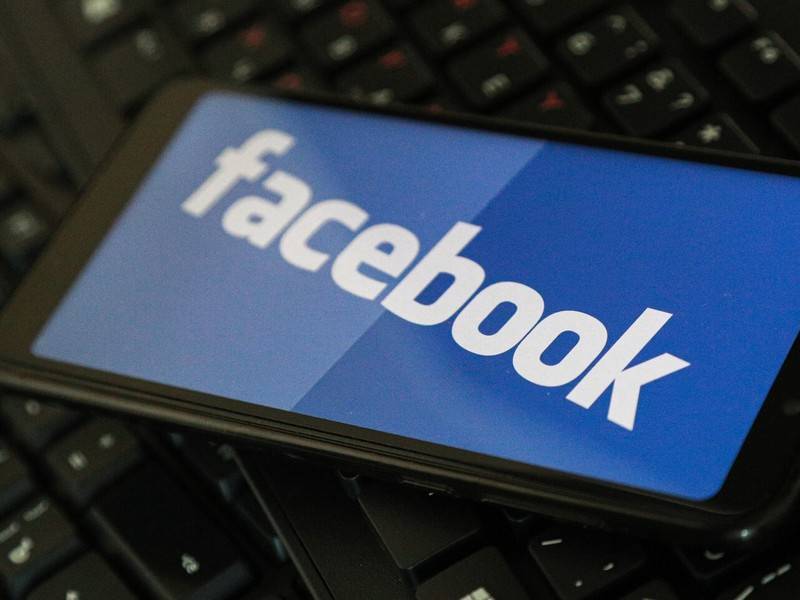 Facebook разрабатывает мессенджер для Instagram