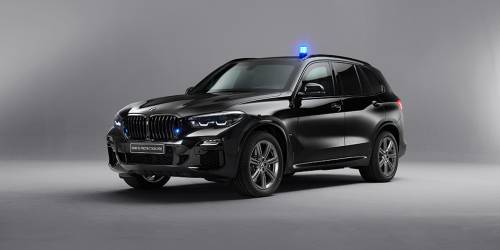 BMW X5 защитили от выстрелов из калашникова :: Autonews
