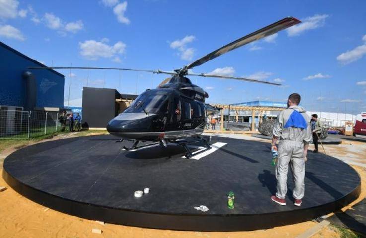 Вертолет «Ансат» с салоном в стиле Aurus впервые показали на МАКС-2019
