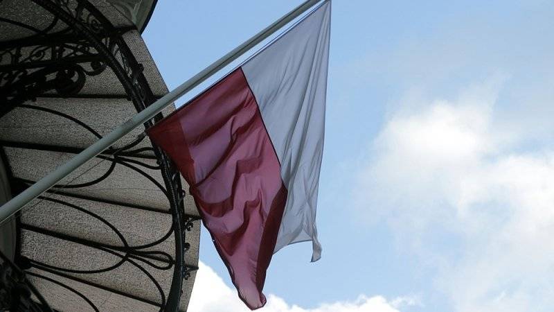 Польские власти впервые запланировали госбюджет без дефицита