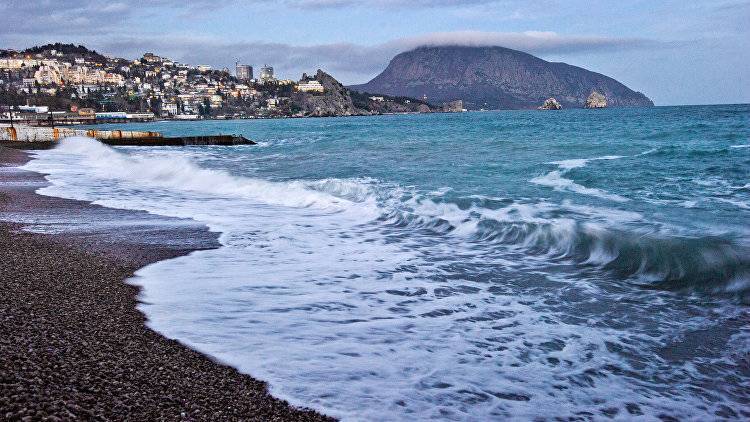 Пожилой турист из Удмуртии утонул в море в Крыму