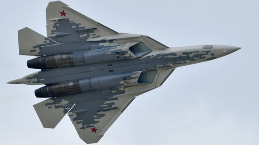 Видео: необычная посадка Су-57 на авиасалоне МАКС-2019