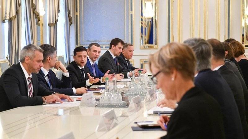G7 призывает к международной конференции по конфликту в Ливии