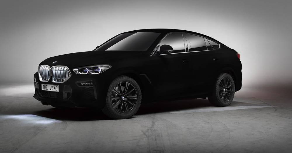 BMW покрасила машину в&nbsp;самое чёрное из&nbsp;известных веществ