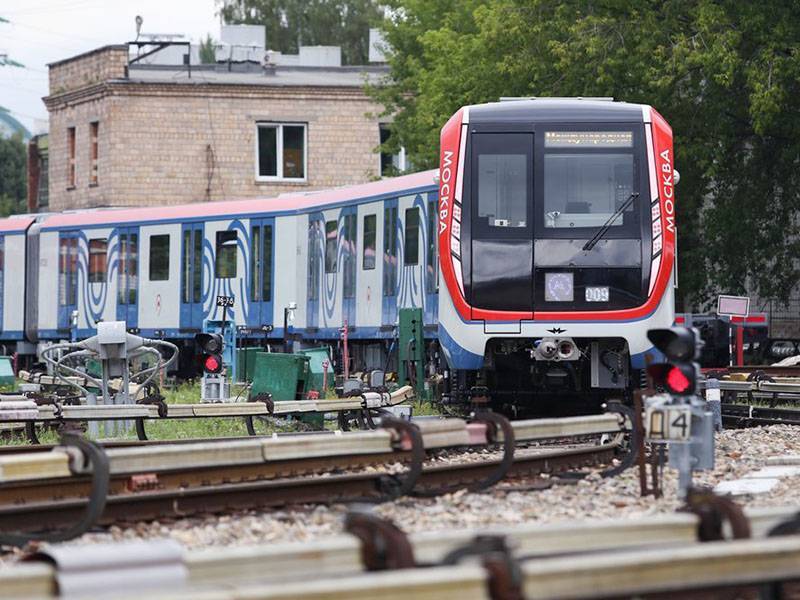 Собянин: Филевская линия метро спасена