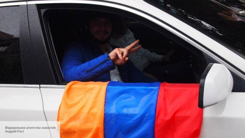 Россия остается надежным стратегическим союзником - глава МИД Армении