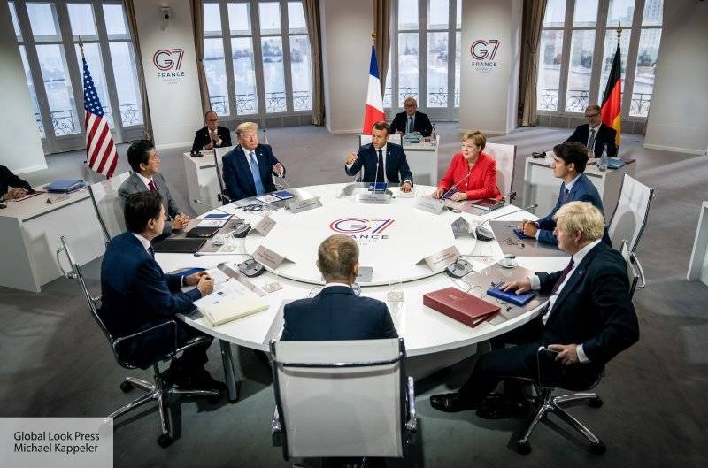 В Сети рассказали, зачем Японии возвращение России в G7