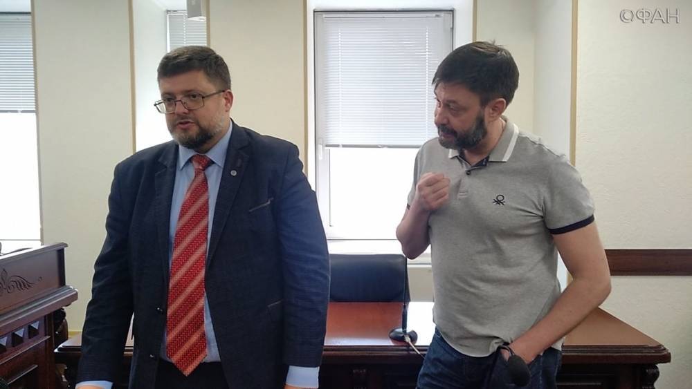 Освобожденный Вышинский поблагодарил адвокатов за профессиональное мужество