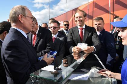 Кремль прокомментировал покупки Путина у одной и той же мороженщицы
