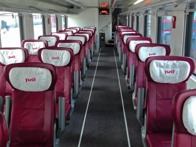 Россияне назвали самые удобные маршруты поездов с сидячими вагонами