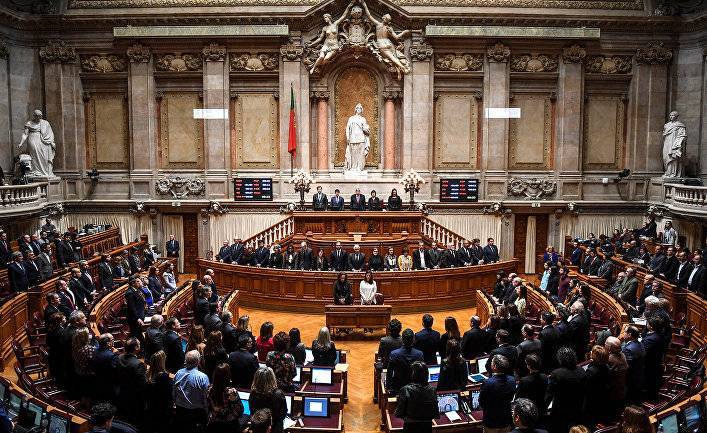 SIC Noticias: португальский суд отказал партии либералов в участии в выборах из-за избытка женщин