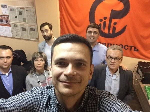 Полиция вновь задержала муниципального депутата Яшина в Москве