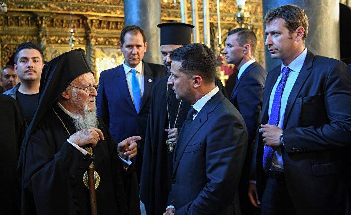 The Wall Street Journal: Украина получила собственную церковь, а Владимир Путин смотрит на это косо