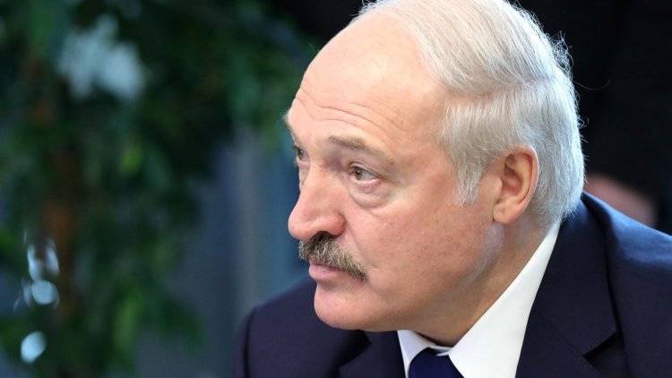 Лукашенко из солидарности с Путиным отказался ехать в Польшу
