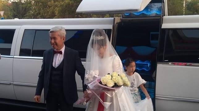 82-летний народный артист женился на 37-летней журналистке | Вести.UZ