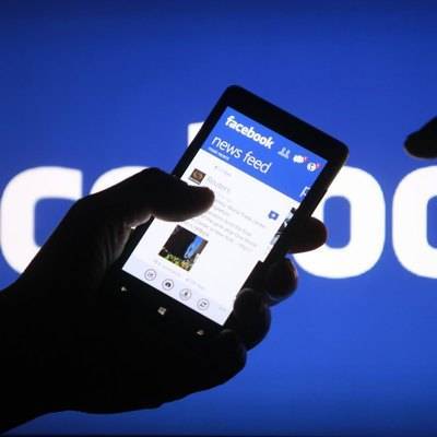 Facebook ужесточил правила размещения политической рекламы