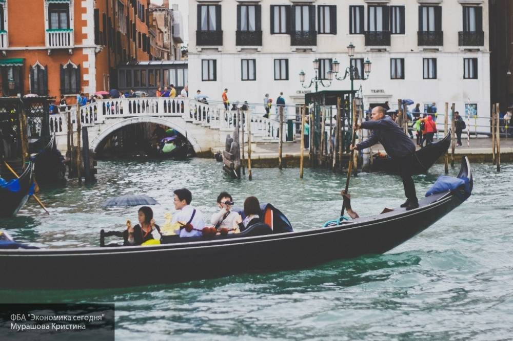 На острове Лидо в Венеции стартует Венецианский кинофестиваль