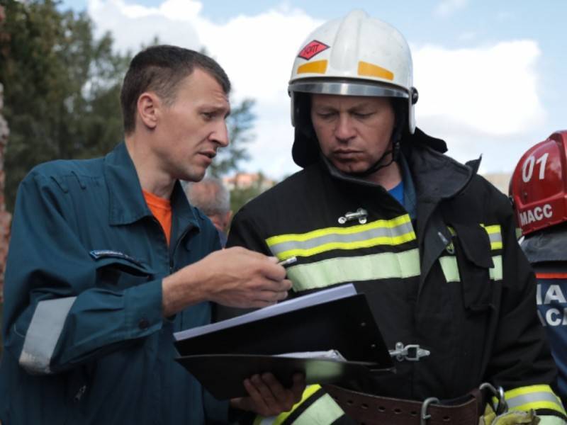 Количество погибших при обрушении здания в Новосибирске возросло