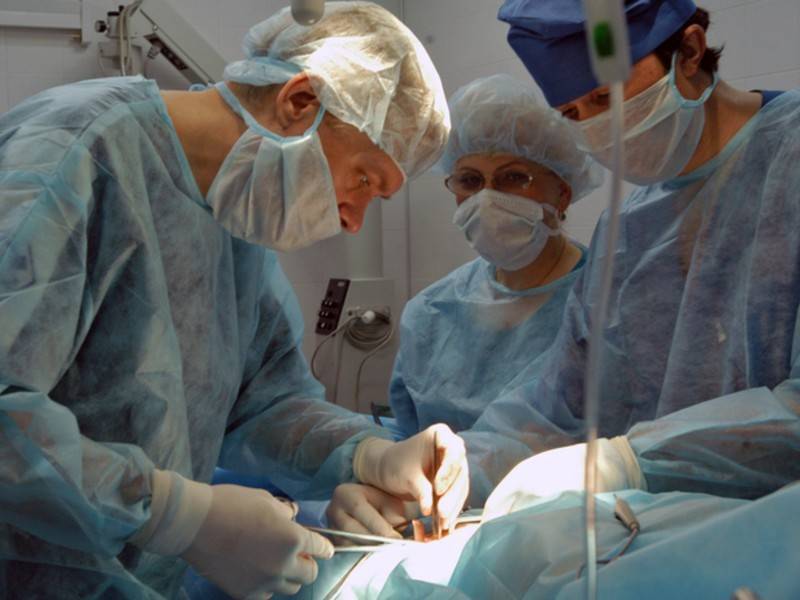 Хирурги применили новый метод удаления грыжи диска в Бурденко
