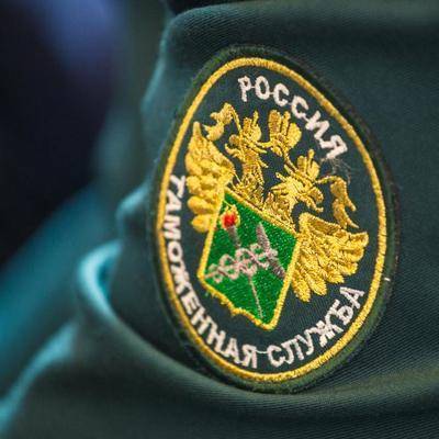 В Псковской области против сотрудника таможни возбудили уголовное дело