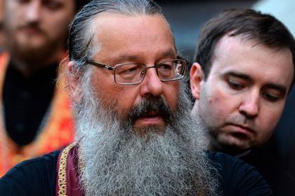 Российский митрополит допустил нарушение закона ради веры