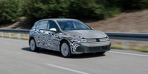 Volkswagen вывел на финальные тесты новый Golf :: Autonews