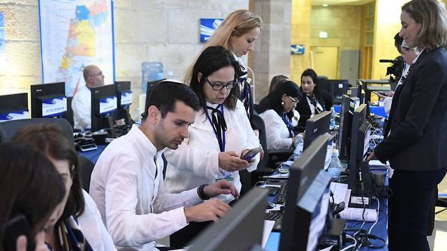Израильтянам предлагают заработать 1300 шекелей в день, но это работа не для всех