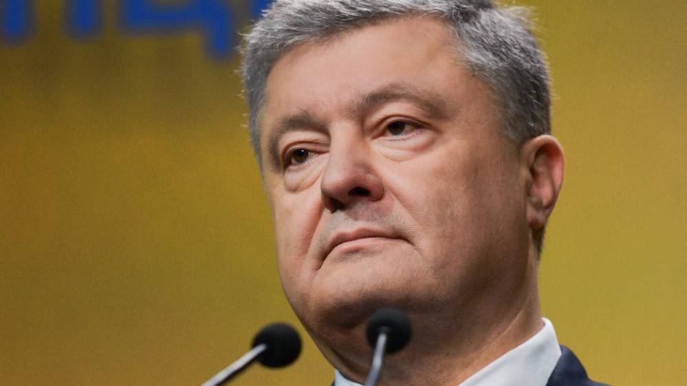 Экс-депутат Рады усомнился в возможности Порошенко стать организатором Майдана