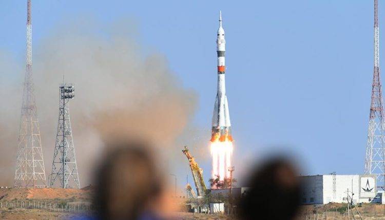 Россия запланировала 12 пусков «Союзов» со спутниками OneWeb в 2020 году