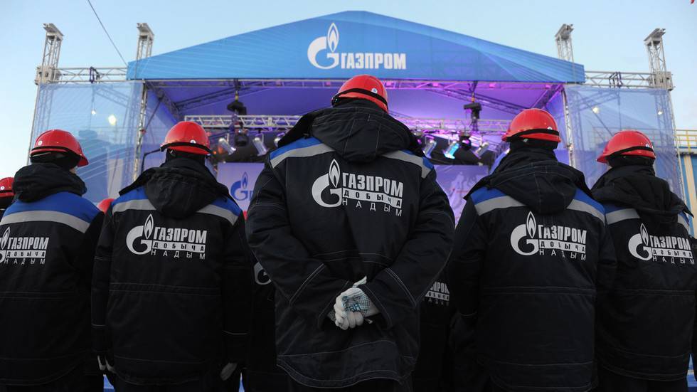 Зарплаты сотрудников «Газпрома» повысят в три раза выше инфляции