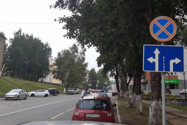 Госавтоинспекторы предупредили о наказании за неправильную парковку в Сыктывкаре