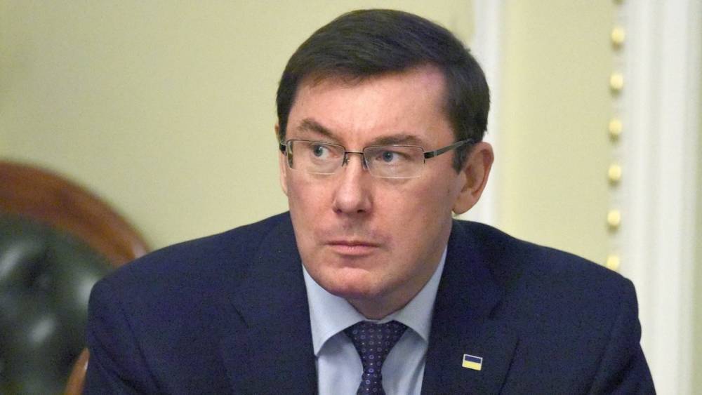 Луценко написал заявление об уходе с должности генпрокурора Украины