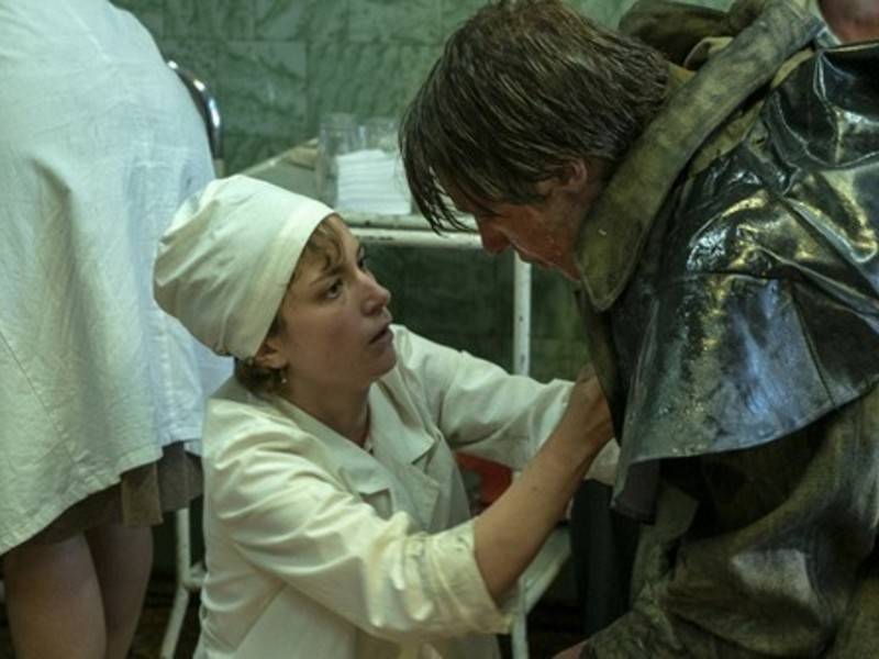 Сценарист «Чернобыля» рассказал о важной удалённой сцене
