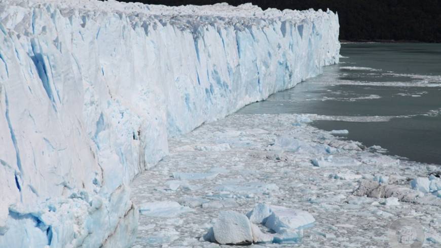 Гренландия потеряла 217 млрд тонн льда за один месяц