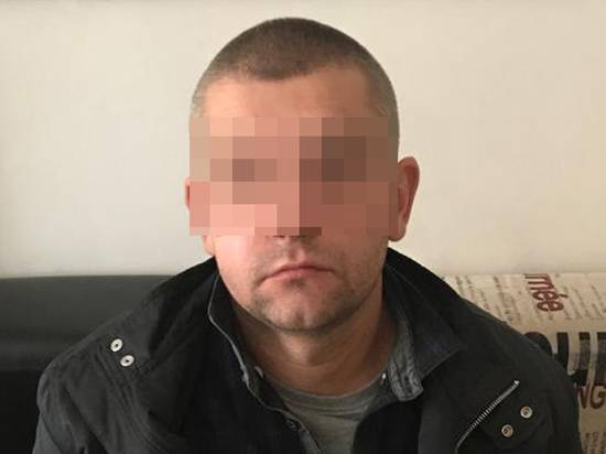 Насильник ранил ножом москвича, который бросился на помощь женщине