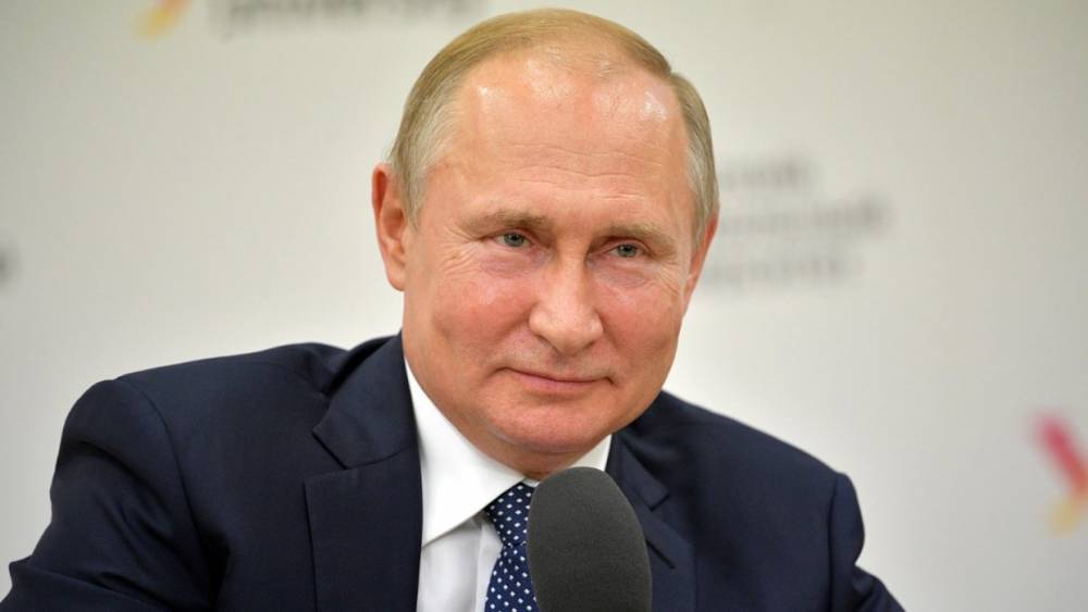 Путин подписал закон о снижении штрафов для РЖД