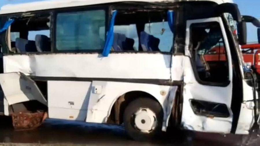В ДТП с автобусом и грузовиком в Татарстане пострадали 11 человек