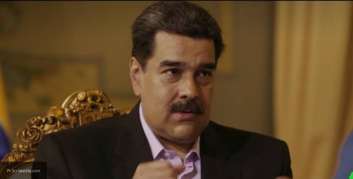 Президент Венесуэлы Николас Мадуро осудил угрозу Трампа ввести блокаду страны