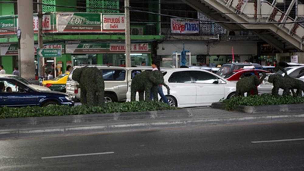 Взрывали у метро, у правительства, у Главштаба: В АТОР сообщили о судьбе русских в Бангкоке после терактов