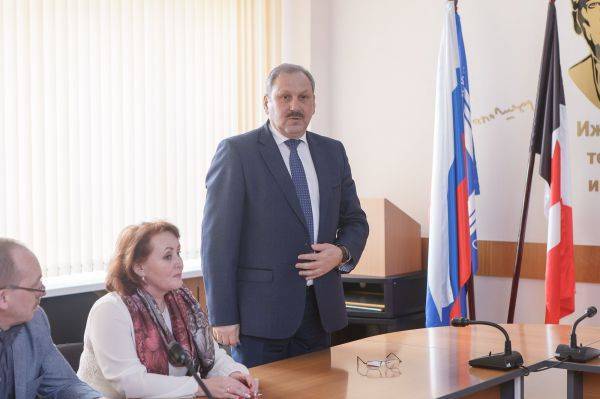 Министр здравоохранения УР Игорь Титов ушёл в отставку