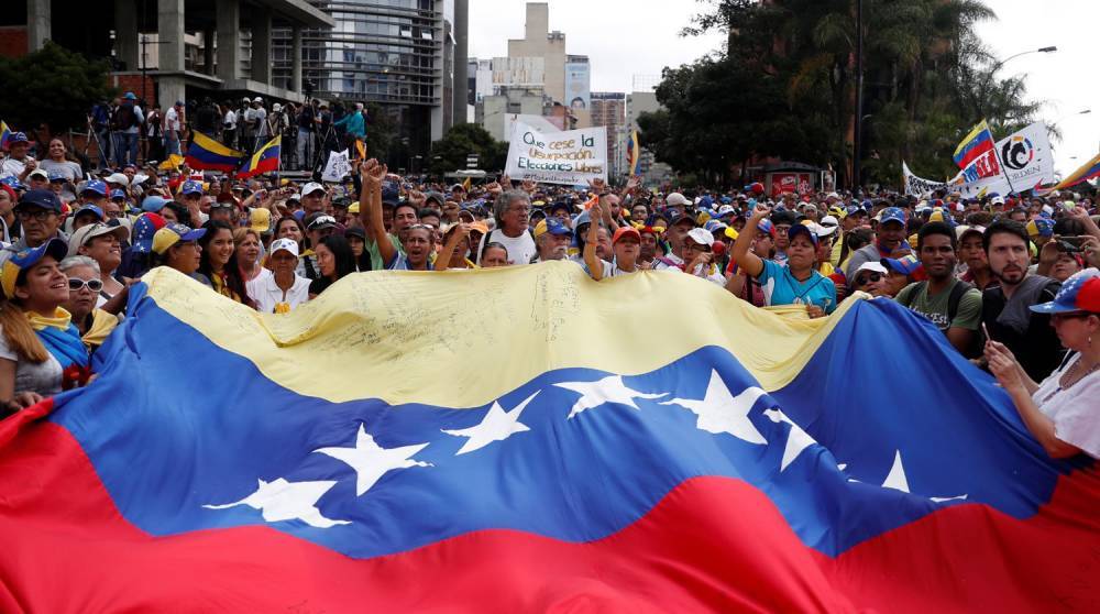 Каракас отметил прогресс в переговорах между правительством и оппозицией