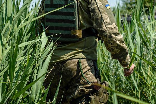 Диверсанты ВСУ подорвались на своей мине, пытаясь проникнуть в ДНР